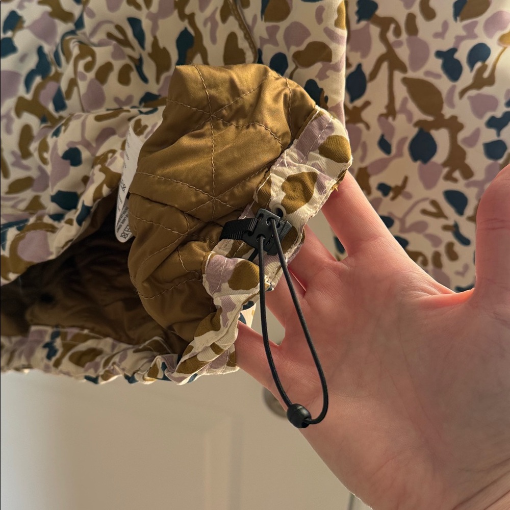 Women’s L.L. Bean Insulated Anorak - Picture 5 of 8